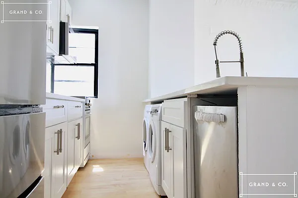 Rented by Grand & Co. | media 20