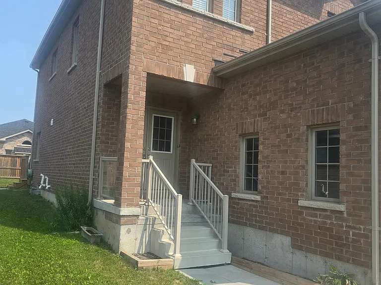 134 Springdale Dr — Photo 17