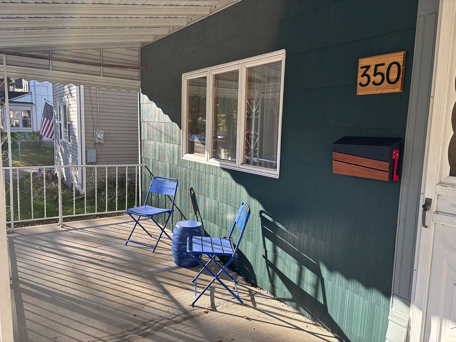 3 bed, 1752 sqft, $1,900 — Photo 2