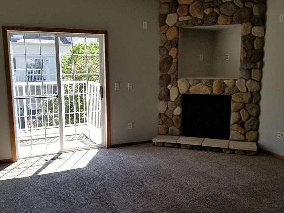 2nd image of 6781 Pine Crest Trl S