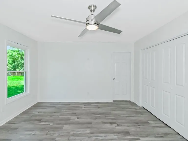 204 Mill St — Photo 21