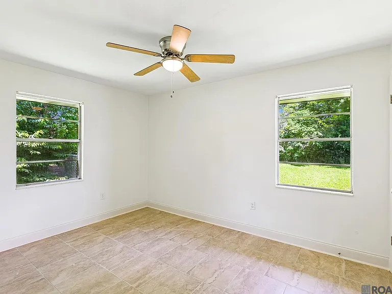 8977 Nolen Dr — Photo 8