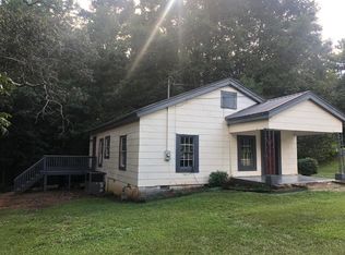 9 Holtzclaw Rd, Grantville, GA 30220