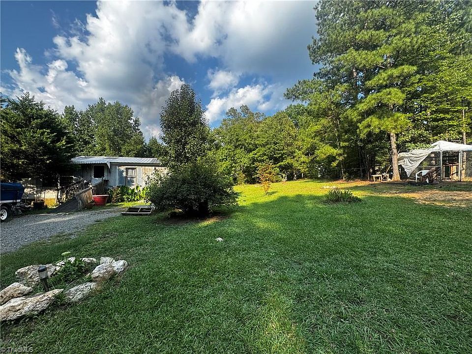 1st image of 241 Sheffield Rd