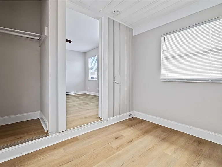 917 30th Ave N #1 — Photo 11