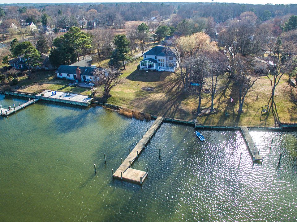 1st image of 514 Broadcreek Dr