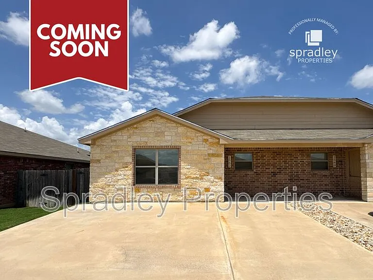 1562 Vani Ct — Photo 1