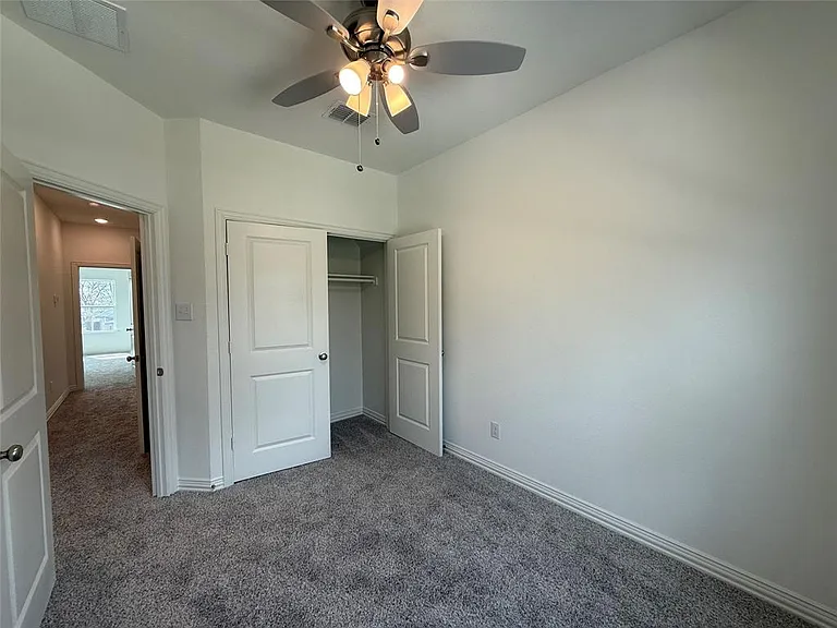 412 E 7th St #2 — Photo 16