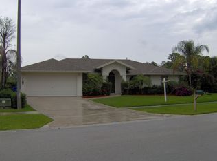 103 Sycamore Dr, Royal Palm Beach, FL 33411