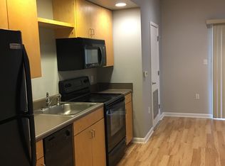 302 Stadium Dr APT 207, Tallahassee, FL 32304