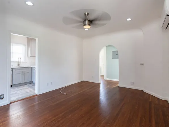 2104 E Florida St, 2104 E Florida St APT 10, Long Beach, CA 90814