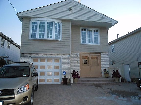2nd image of 26 Deppe Pl