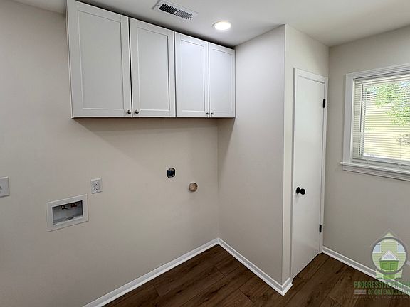 5th image of 14 Tanyard Rd #A