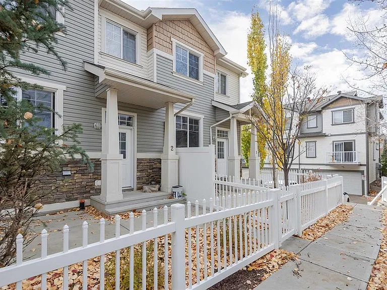 4850 Terwillegar Cmn NW — Photo 1