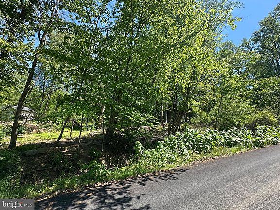 2nd image of 299 Hogan Dr
