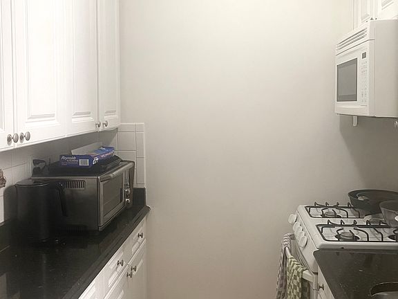4th image of 330 E 58th St APT 5A