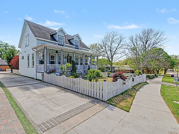 3rd image of 809 W Louisiana St