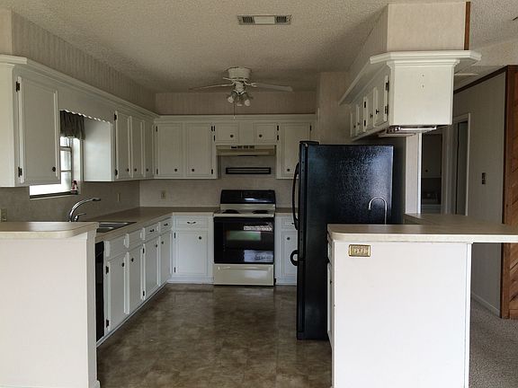 Kitchen appliances stay