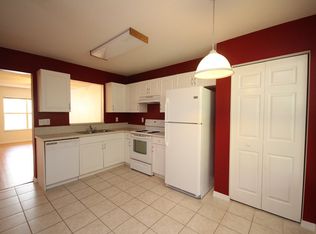 4242 SW 22nd Ln #17, Gainesville, FL 32607