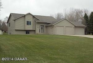 3rd image of 3715 Crestwood Dr NE