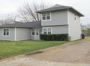 910 Hoke Smith Dr, Dallas, TX 75224