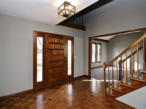 4th image of 701 Briarwood Cir