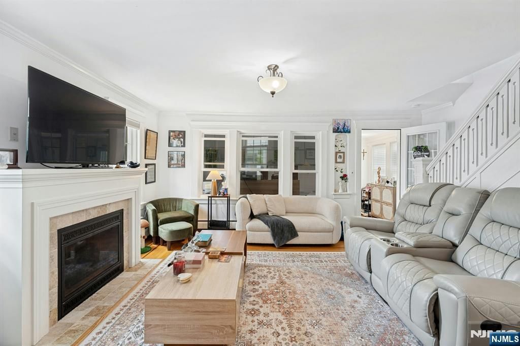 76 Prospect St, Midland Park, NJ - View 5