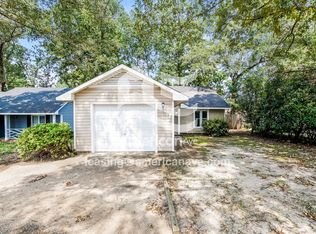 6666 Winchester St, Fayetteville, NC 28314