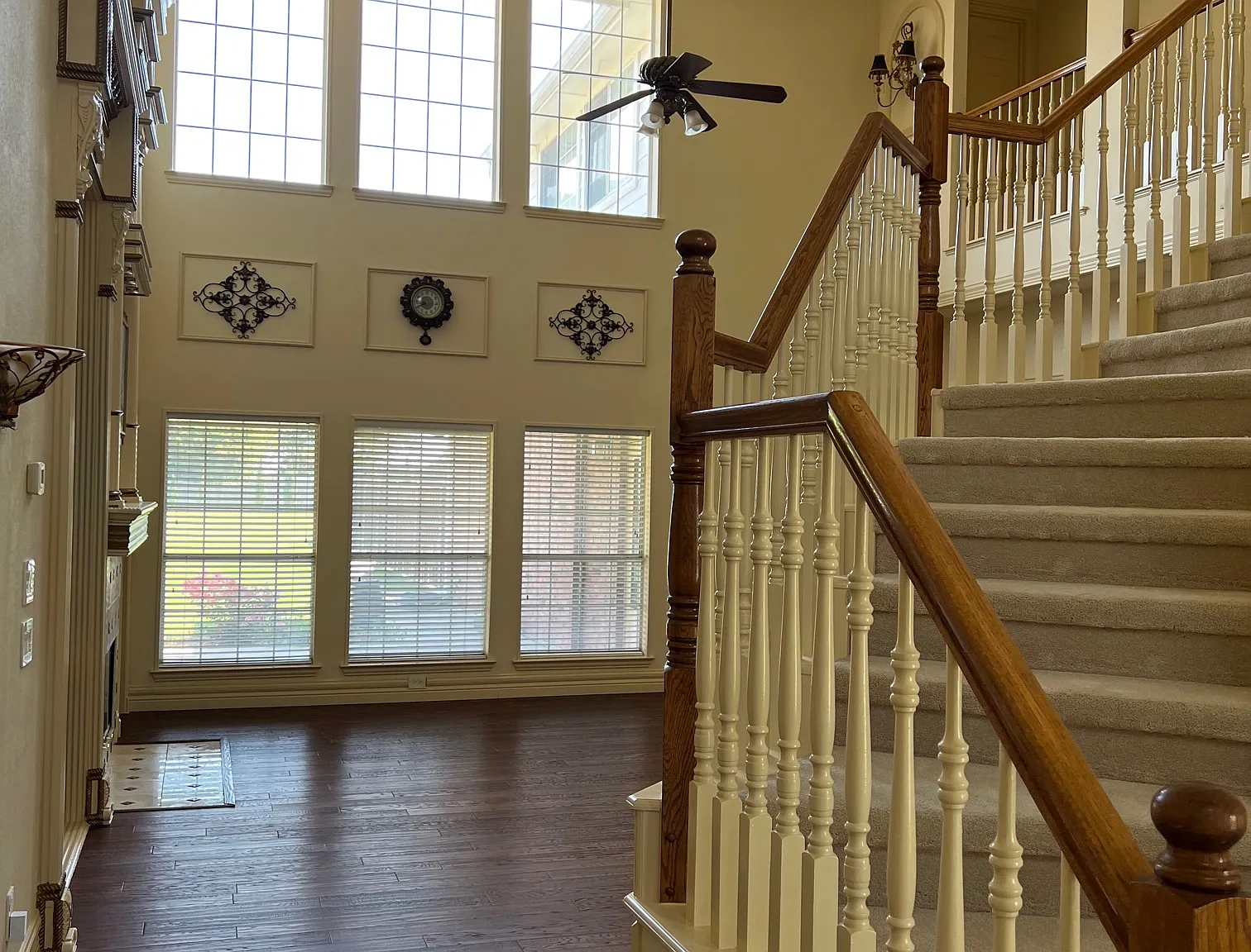 4 bed, 3.5 bath, 3300 sqft, $3,500 — Photo 3