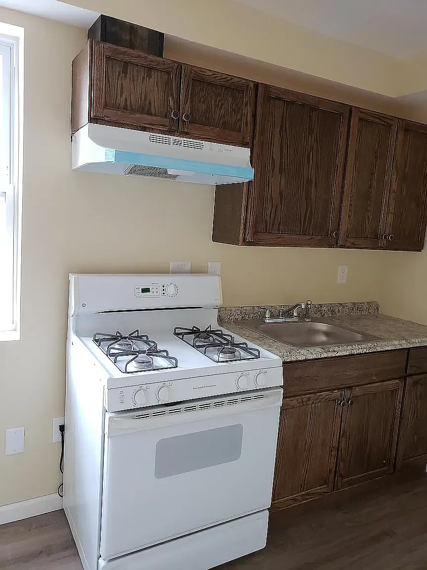 2 bed, 1150 sqft, $1,199 — Photo 1