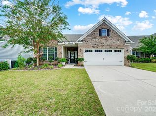 370 Kentmere Ln, Clover, SC 29710