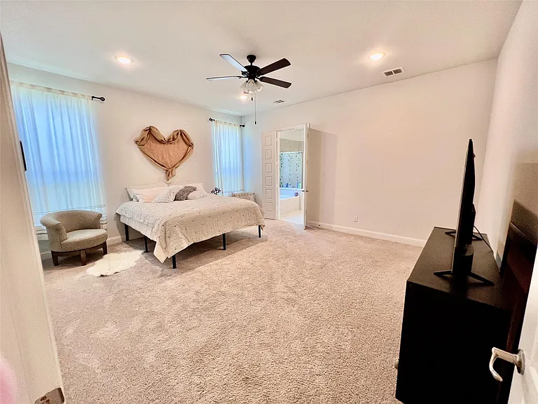 7506 Coronado Dr — Photo 12