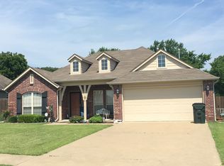 9130 Columbia St, Sapulpa, OK 74066