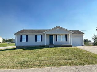 118 Jefferson St, Radcliff, KY 40160