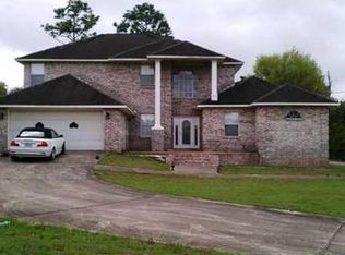 2175 Longleaf Dr, Pensacola, FL 32505