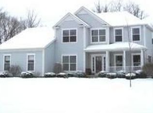 485 Woodview Trl, Aurora, OH 44202