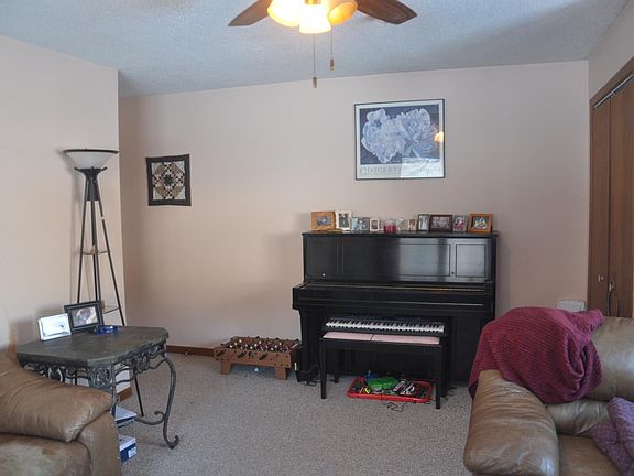 5th image of S3137 Butterfly Trl APT 3