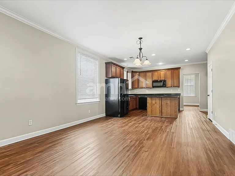 7720 Keri Cv — Photo 5