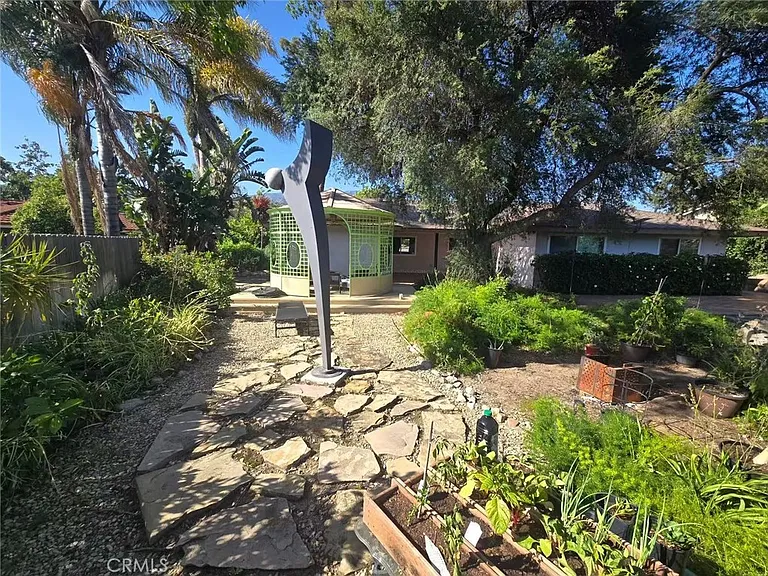 444 Redlands Ave — Photo 39