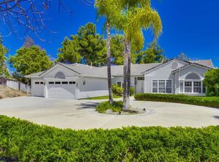 467 Silver Shadow Dr, San Marcos, CA 92078