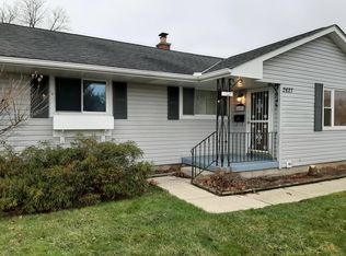 2627 Dartmoor Rd, Grove City, OH 43123