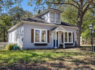 641 N Franklin St, La Grange, TX 78945