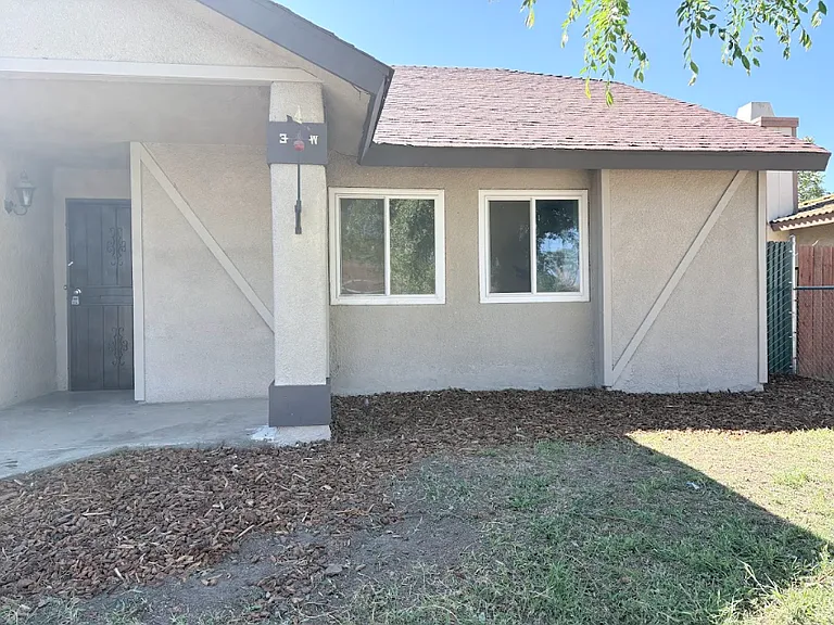 27226 San Jose Ave — Photo 1