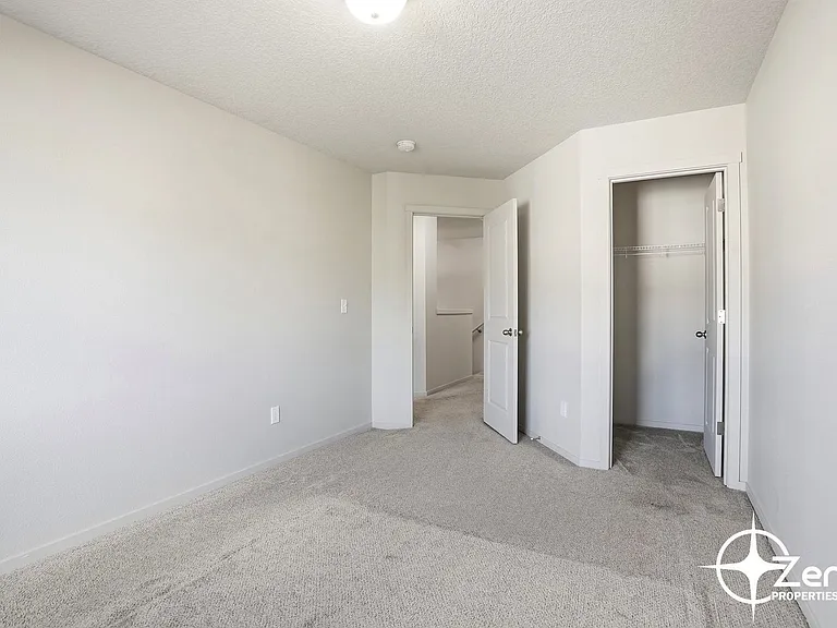 11517 NE 125th Ave — Photo 14