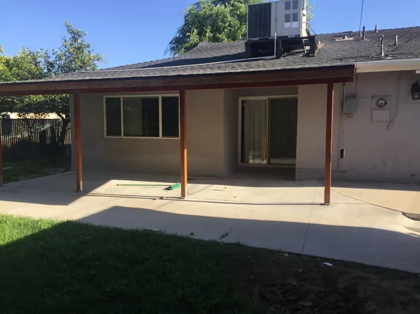 16631 Tuba St, North Hills, CA 91343