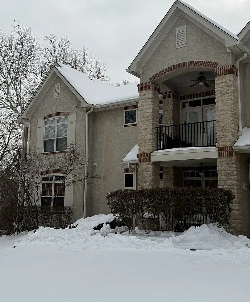 Charming 2BR Condo in Columbus — Photo 1