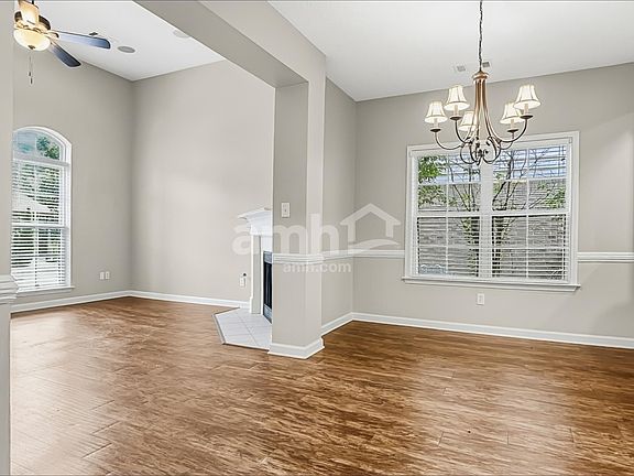 5th image of 10259 Morning Hill Dr