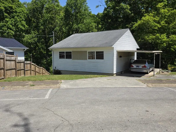 111 Jellico Ln, Oak Ridge, TN 37830