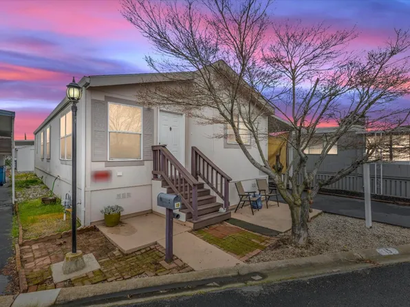 15 Golden Inn Way #15, Rancho Cordova, CA 95670