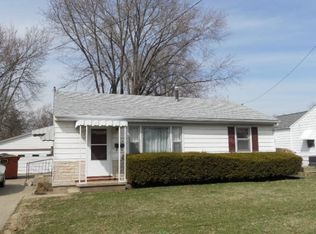 2620 E Wood St, Decatur, IL 62521